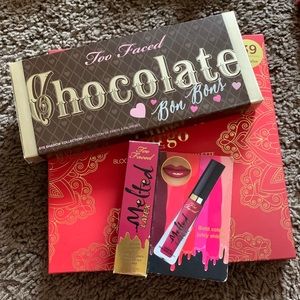 Too faced Bundle